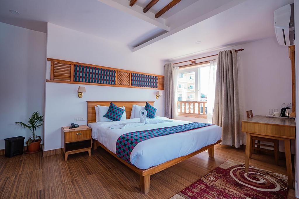 Deluxe Double or Twin Room